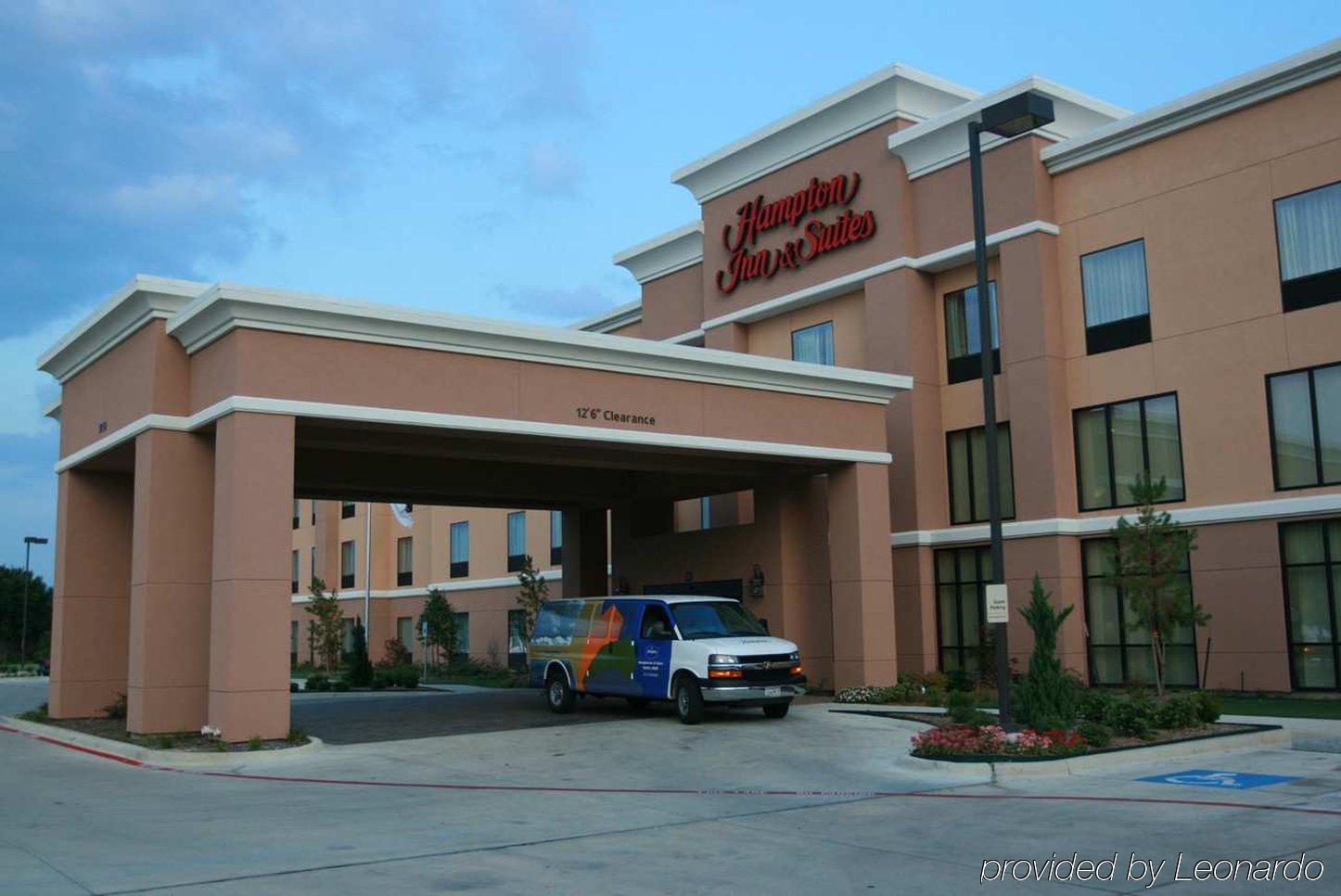 Hampton Inn & Suites Fort Worth-Fossil Creek Exterior foto